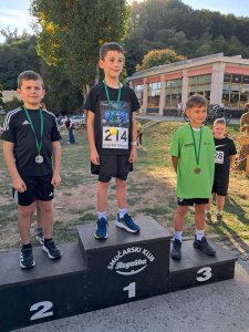 Fantje 4. razred: 1.Timi Plavčak, 2. Anže Vouk, 3. Jakov Špiljak.